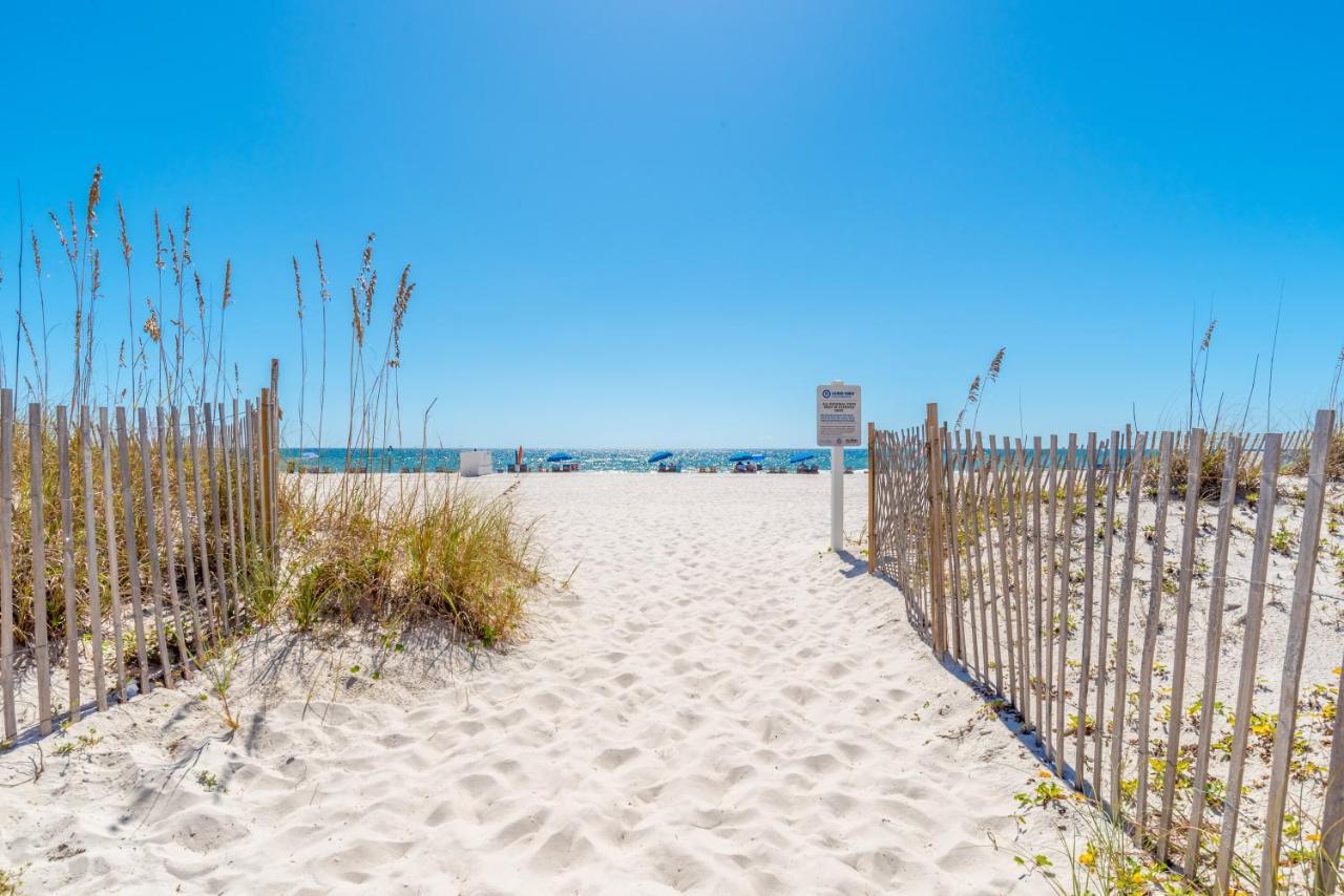 Island Winds East 202 By Albvr - Beautifully Renovated Beachfront Condo & Steps Away From Hangout & More! Gulf Shores Eksteriør billede